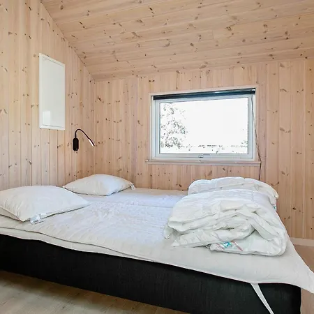 Luxury Pool Retreat - By Traum * Bøtø By