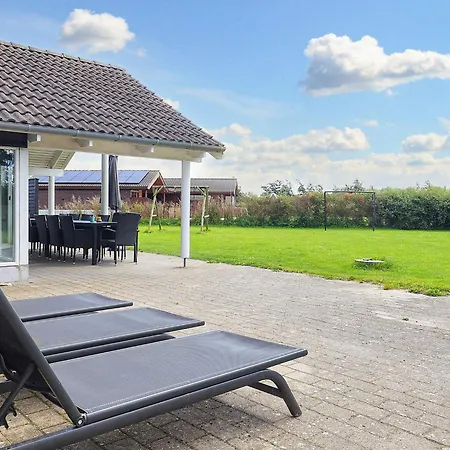بيت للعطل Luxury Pool Retreat - By Traum